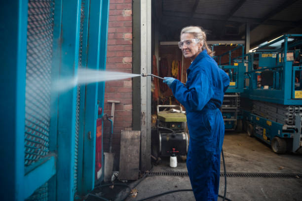 Why Choose Our Certified Pressure Washing Experts for Your Project Needs in Holly Lake Ranch, TX?